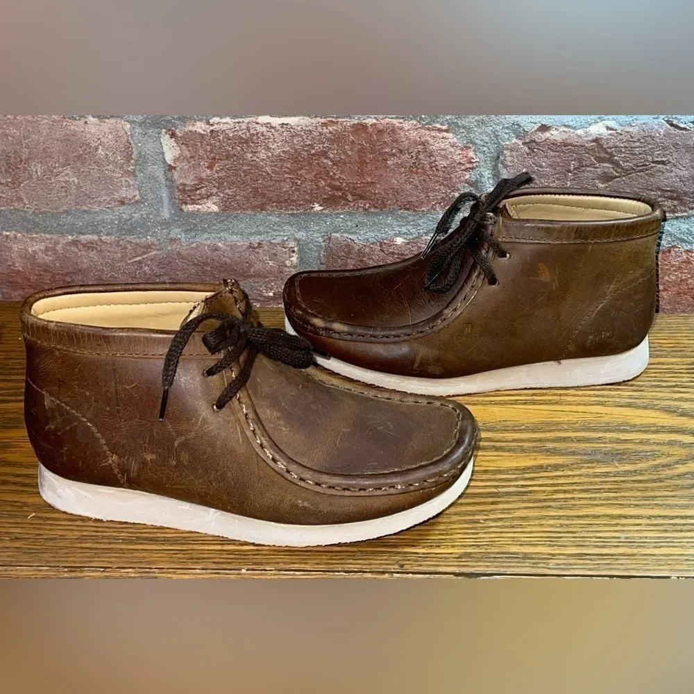 Clarks originals wallabee